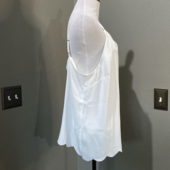 Halogen White Scalloped Cami Tank Blouse - Picture 5 of 11